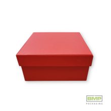 Díszdoboz kocka alakú, piros 13,5 x 13,5 x 6,5 cm