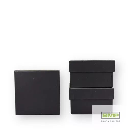 Díszdoboz kocka alakú, fekete 9,5 x 9,5 x 6 cm - 6 db / csomag