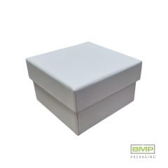   Díszdoboz kocka alakú, fehér 9,5 x 9,5 x 6 cm - 6 db / csomag